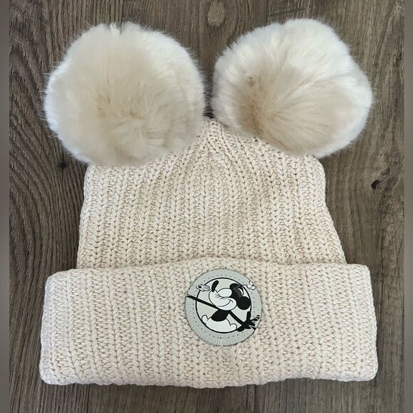 Love your melon MINNIE MOUSE DISNEY 100TH WHITE SPECKLED DOUBLE POM BEANIE
